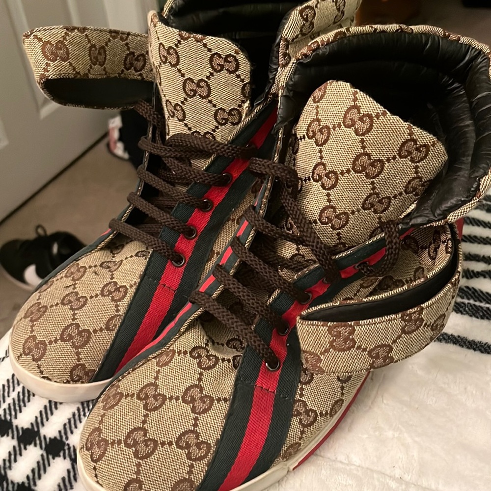 Gucci sneakers